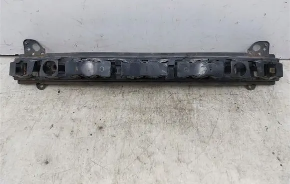Hyundai i10 Front bumper cross member 