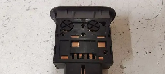 KIA Sorento Fuel tank opening switch 935503E020