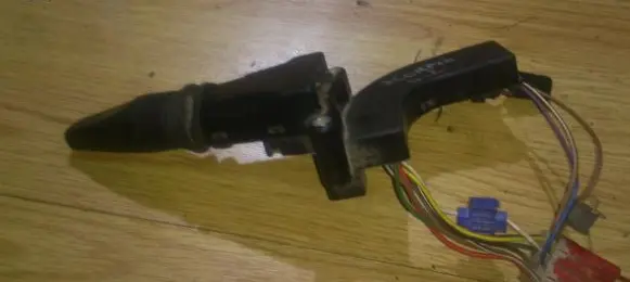 Ford Scorpio Indicator stalk 86gg13B302aa