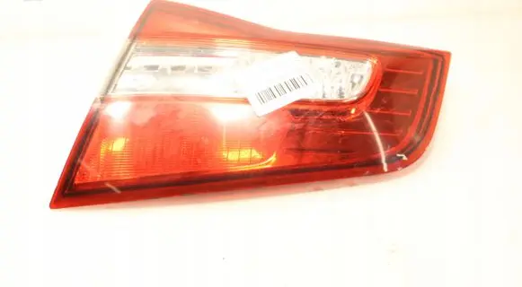Renault Koleos I Rear/tail lights E132721