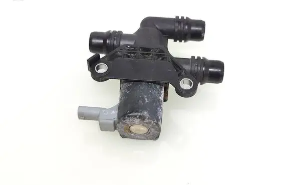 Peugeot Partner III Coolant heater control valve 9829266280