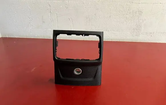 BMW X1 F48 F49 Other center console (tunnel) element 9335205