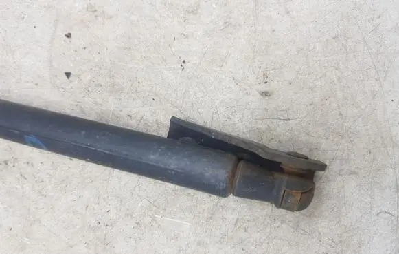 Toyota Auris 150 Tailgate/trunk strut/damper 9726XP0455N