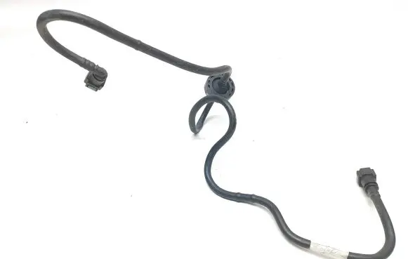 Peugeot 5008 II Vacuum line/pipe/hose 9813095080 176478