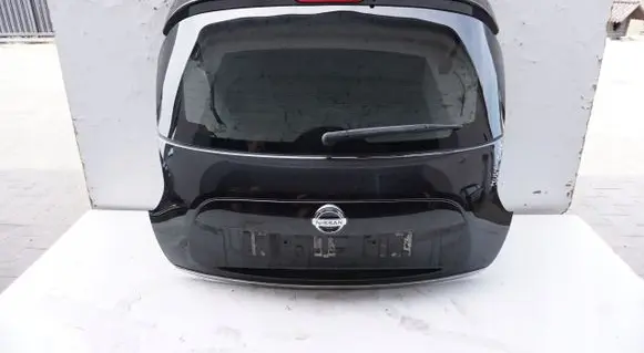 Nissan Juke I F15 Tailgate/trunk/boot lid