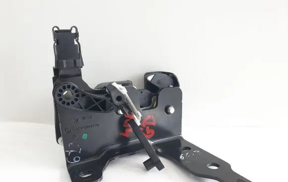 Mercedes-Benz E W212 Seat back rest lock catch A2129200772 A2128206710