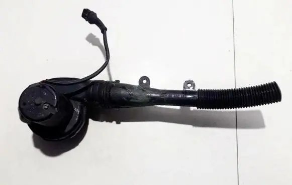 Opel Omega B1 Secondary air pump 0130007810