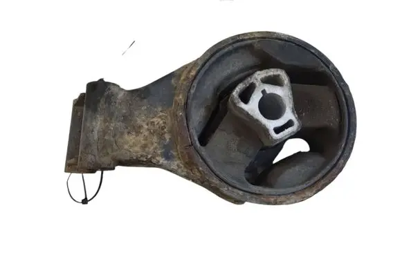 Opel Insignia A Engine mount bracket 13228303