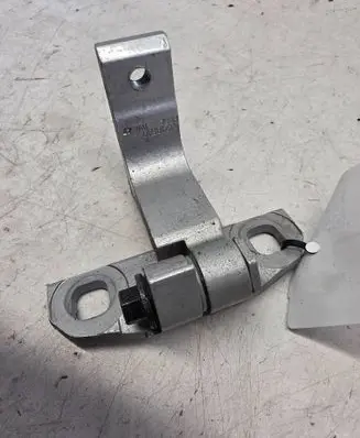 Volvo S60 Rear door lower hinge 31218519