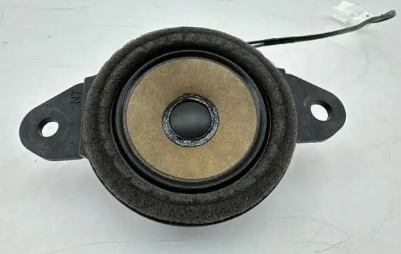 Toyota Yaris Cross Panel speaker 8615002230