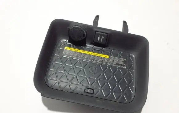 Toyota RAV 4 (XA50) Other devices 861C042010