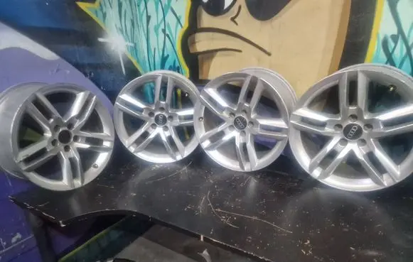 Audi A5 8T 8F R18 alloy rim 8T0601025CC