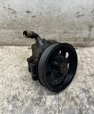 Ford Focus Power steering pump