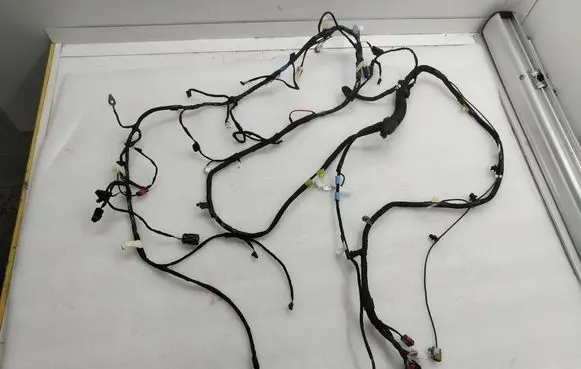 Tesla Model X Tailgate/trunk wiring harness 255258200a