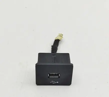 Ford Transit Custom USB socket connector HS7T14G332AB