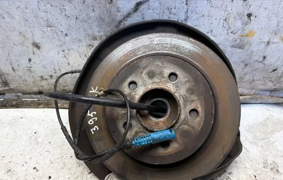 BMW X1 E84 Rear wheel hub spindle/knuckle