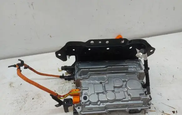 Ford Explorer EV Voltage converter inverter 1EA915692NJLK01