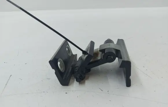 Rear door hinge set