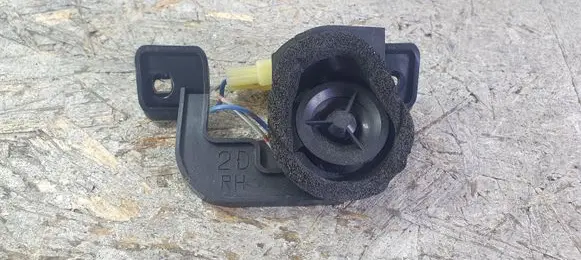 Subaru Legacy Front door high frequency speaker 86304AG200