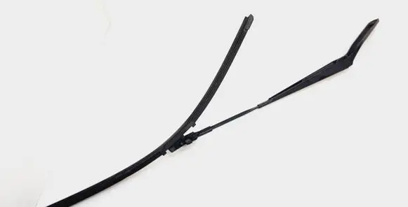 BMW X5 E70 Windshield/front glass wiper blade 7153736