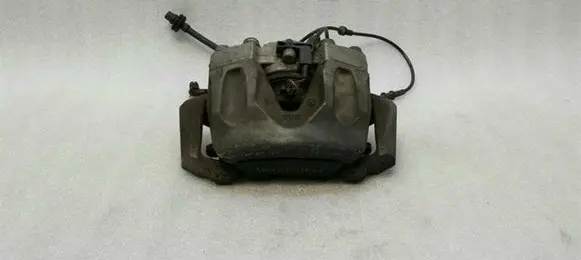 Mercedes-Benz E C207 W207 Front brake caliper A2044213681 A2044211194