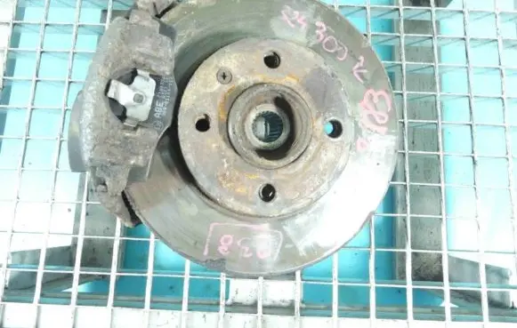 Volkswagen Golf III Front wheel hub spindle knuckle IMPRK1343183