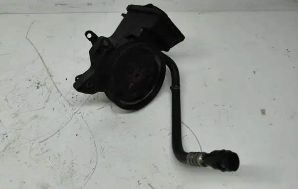 BMW 5 E60 E61 Power steering pump 67609560100 7693974101