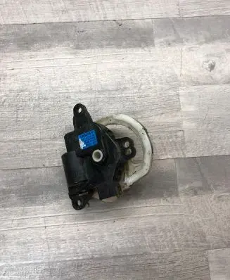 Ford Ranger Air flap motor/actuator D266LYALA01 TB1T6000