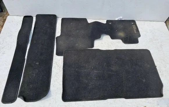 Toyota ProAce City Car floor mat set DYWANIKIPROACEII
