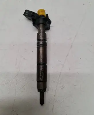 Mercedes-Benz ML W164 Fuel injector A642070 A642670 044511064