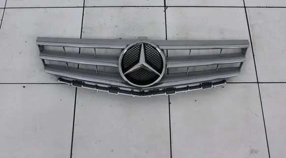 Mercedes-Benz A W169 Front bumper upper radiator grill 