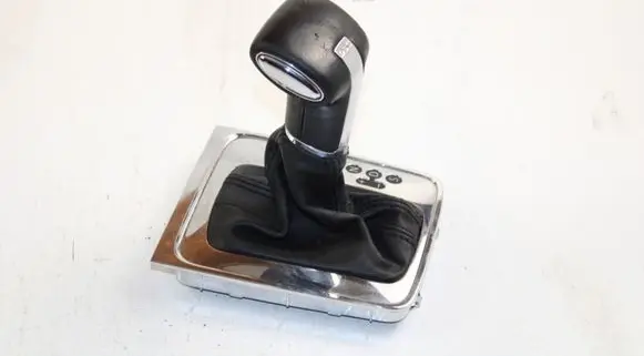 Volkswagen PASSAT CC Gear lever shifter trim leather/knob 3C2713203A