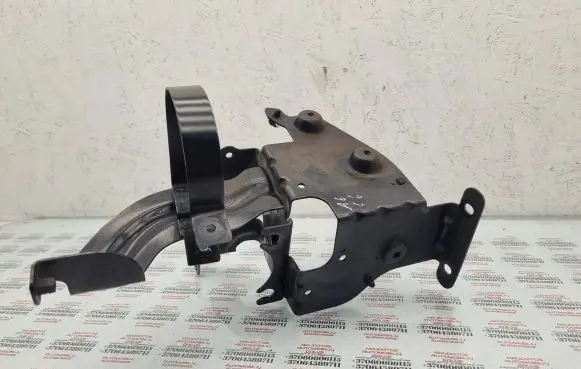 Audi A6 S6 C6 4F ABS pump bracket 4F0614119M