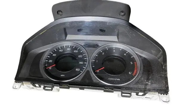 Volvo V60 Speedometer (instrument cluster) 31343328AA SZS0SSL A089669