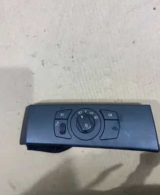 BMW 5 E60 E61 Light switch 33290401 6925287