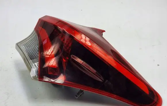 Toyota Auris E180 Rear/tail lights