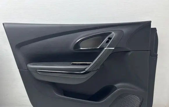 Renault Kadjar Front door card panel trim 809012107R 0008