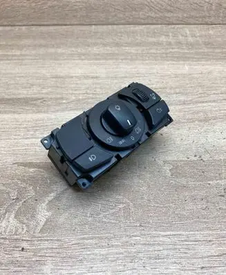 BMW 5 E60 E61 Light switch 6953735
