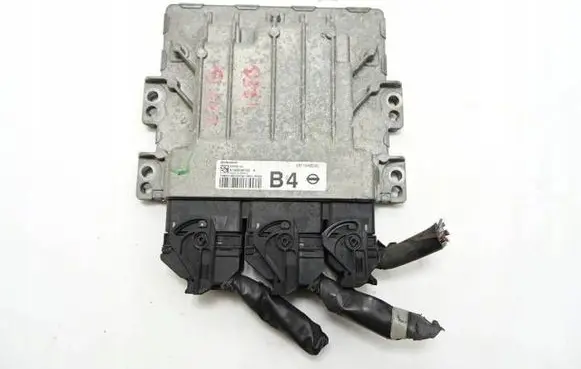 Nissan Qashqai Engine control unit/module 237104ED0C EMS3155 S180206103A