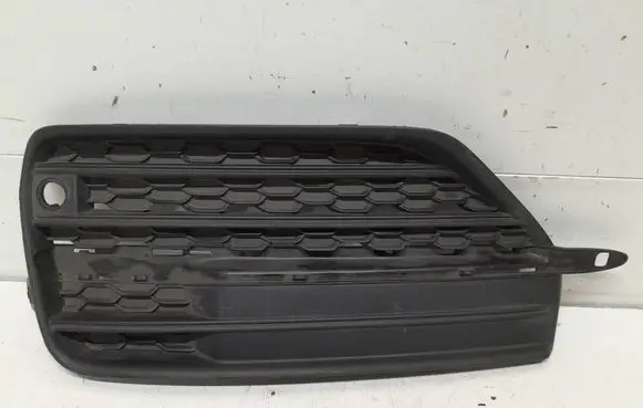 Volvo XC90 Front bumper lower grill 31383441