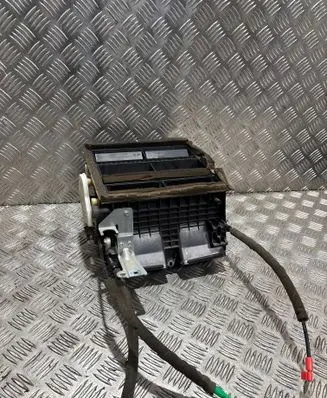 Volkswagen Transporter - Caravelle T5 Other air conditioning (A/C) parts 7H1815357 52495167