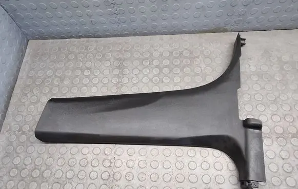 Buick Encore I (B) pillar trim (bottom) 95190847