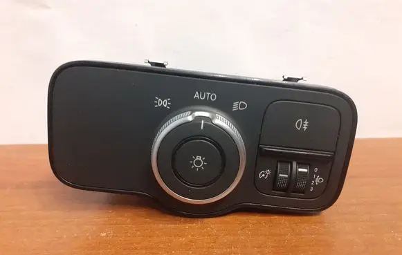 Mercedes-Benz Sprinter W907 W910 Light switch 11516 A9079053302