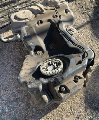 Audi A4 S4 B8 8K Fuel tank 