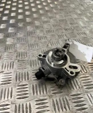 Volvo XC90 Vacuum pump 31316688