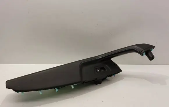 Volkswagen PASSAT B8 Front door interior handle trim 3G0867168