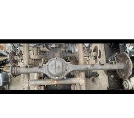 Toyota Land Cruiser (FJ60) Rear axle beam with reductor 
