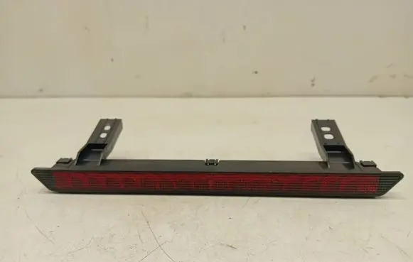 Skoda Fabia Mk1 (6Y) Third/center stoplight 6Y6945097a