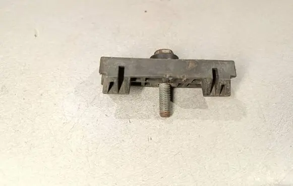 Opel Vectra C Battery bracket 09115187