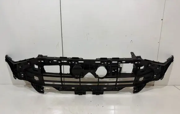 Audi e-tron Front bumper upper radiator grill 4KE807233